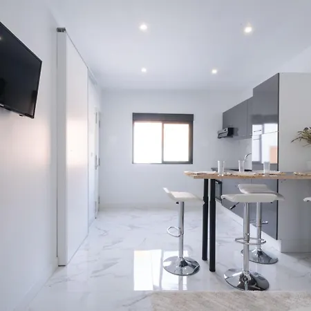 Apartment Wehostyou Apt Moderne Central Colom 2a Roses