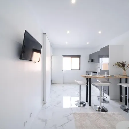 Wehostyou Apt Moderne Central Colom 2a Lejlighed Roses